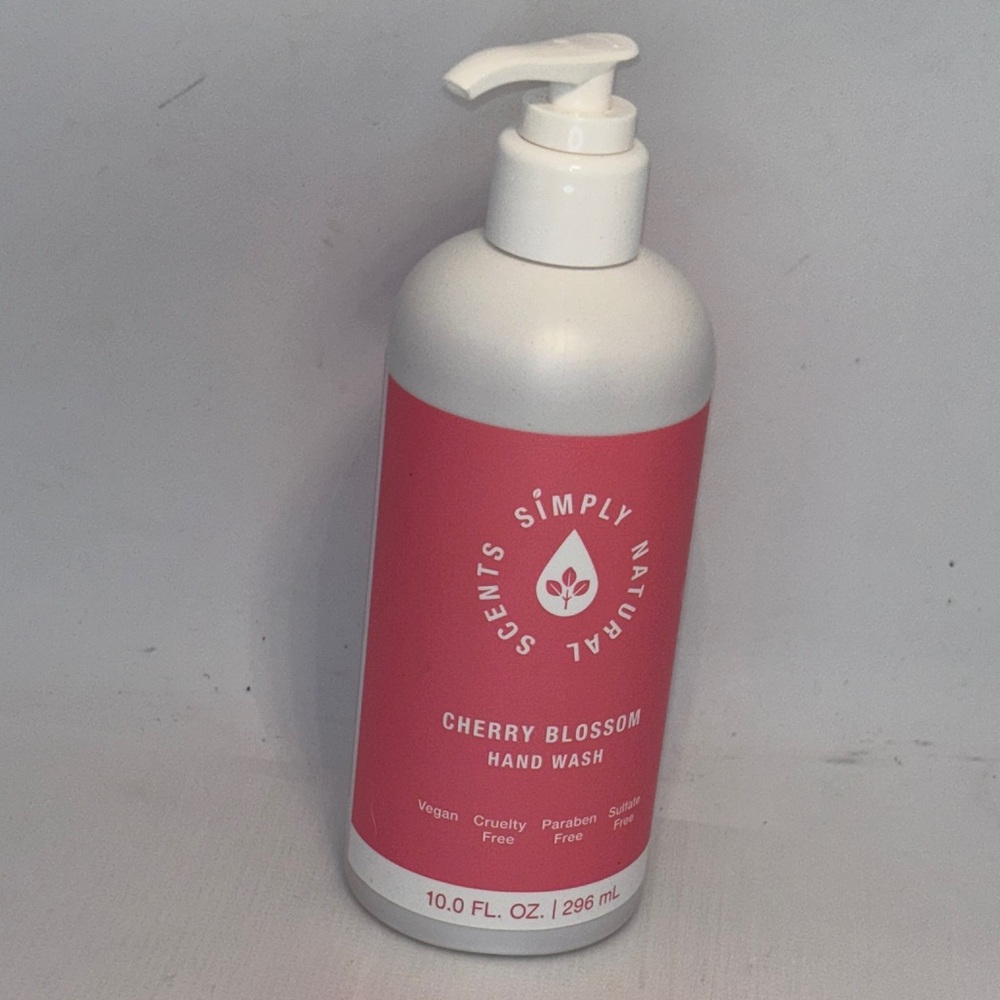 Simply Natural Scents Vegan cherry blossom 10oz Pump Hand Wash NWT